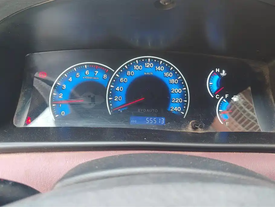 BYD F3 2012 Energy-saving Edition 1.5L Manual Comfort фото 14