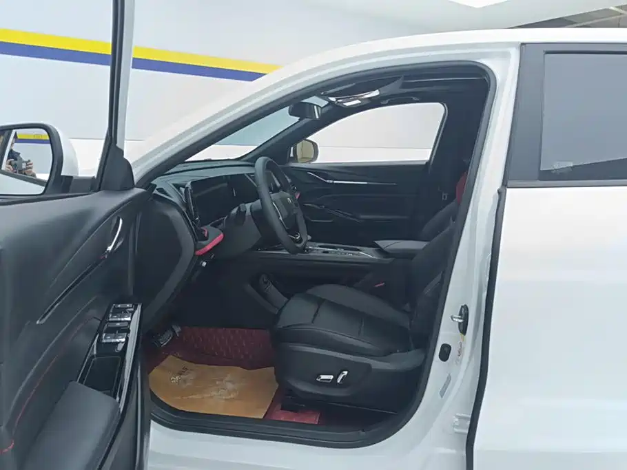 Changan X5 PLUS 2025 2025 1.5T DCT Pioneer