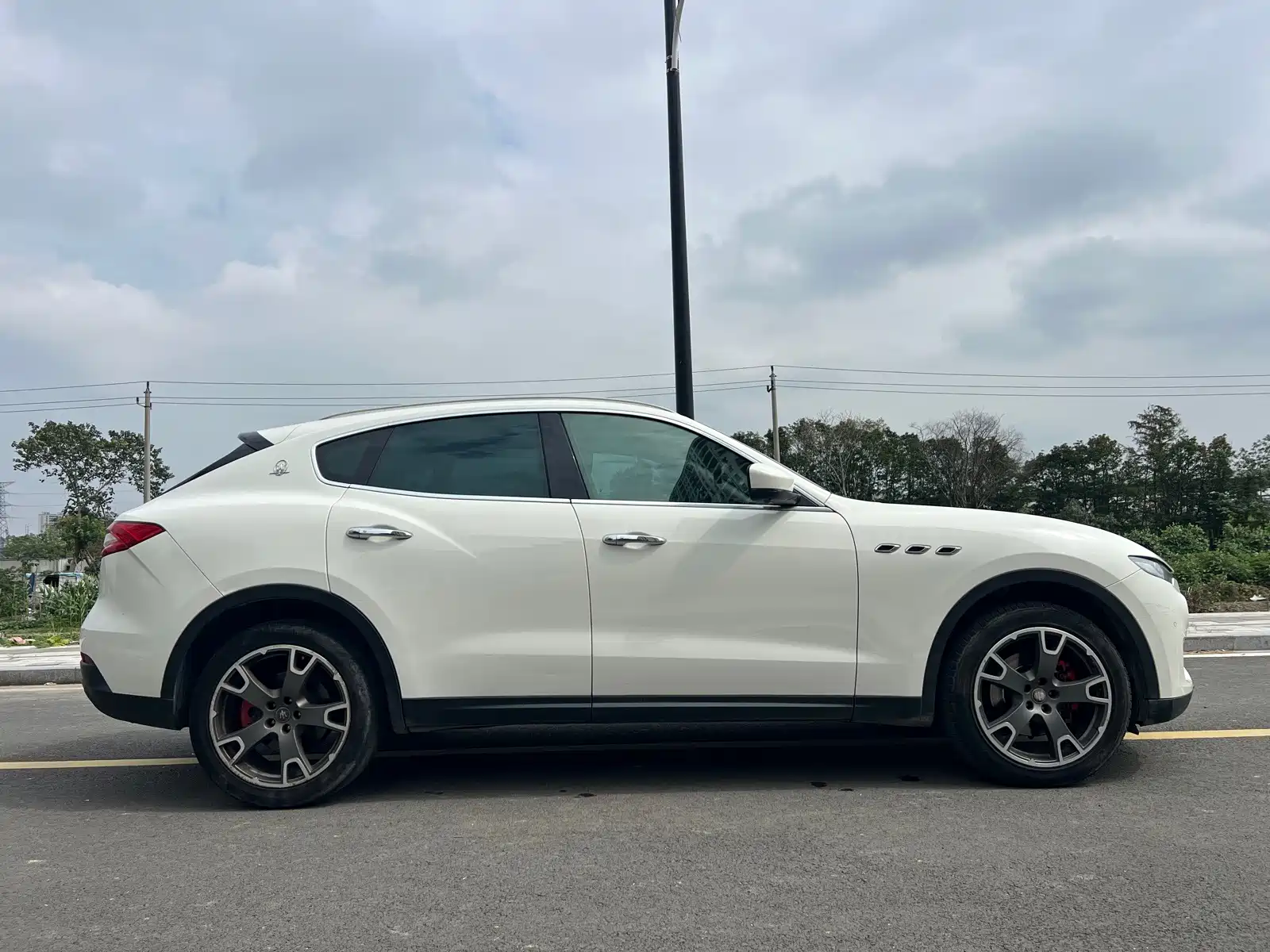 Фото 4 - Maserati Levante