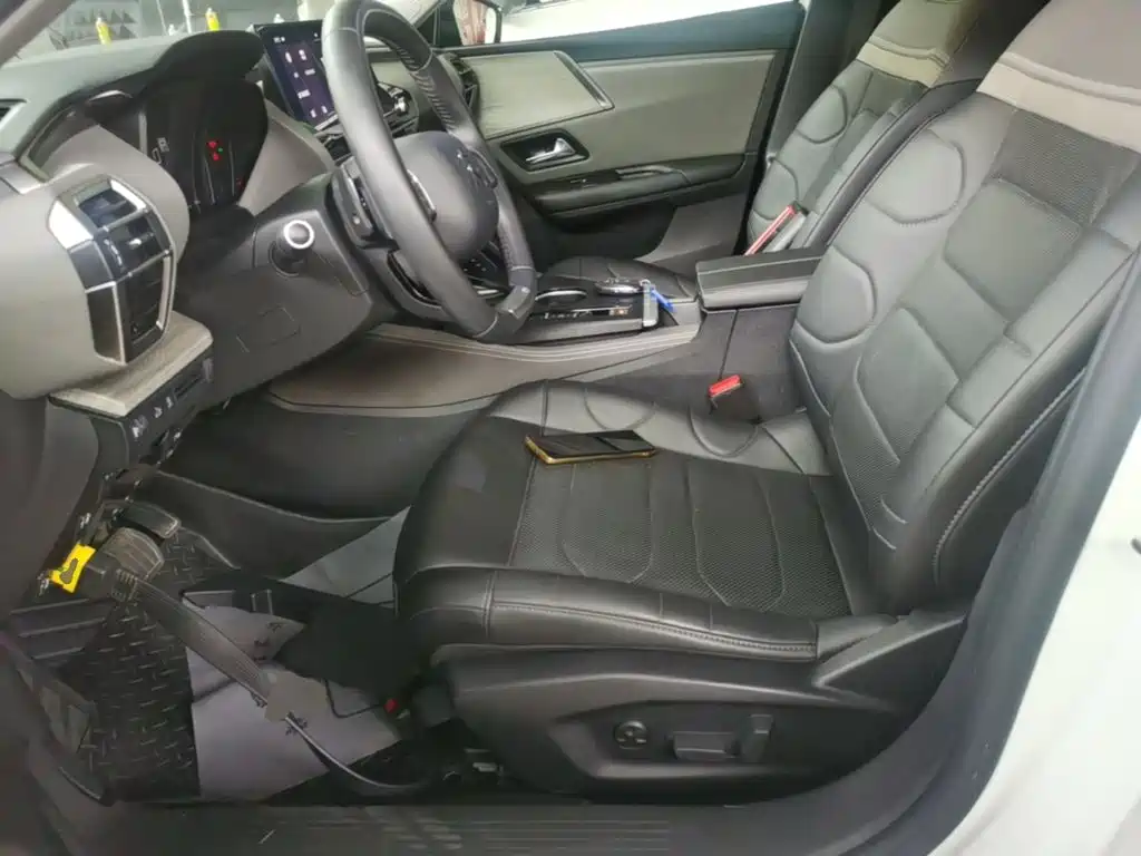 Citroën Versailles C5 X 2024 2023 1.6T Lead Extraordinary