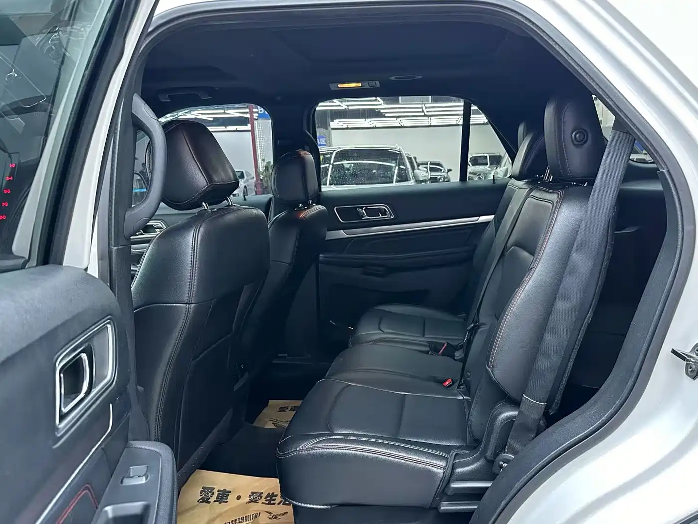 Ford Explorer (Import) 2017 3.5T Sport Edition фото 8
