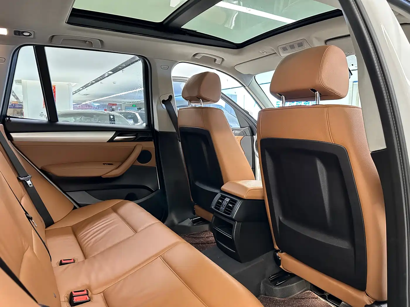 BMW X3 (Import) 2014 xDrive28i Leading Edition фото 15