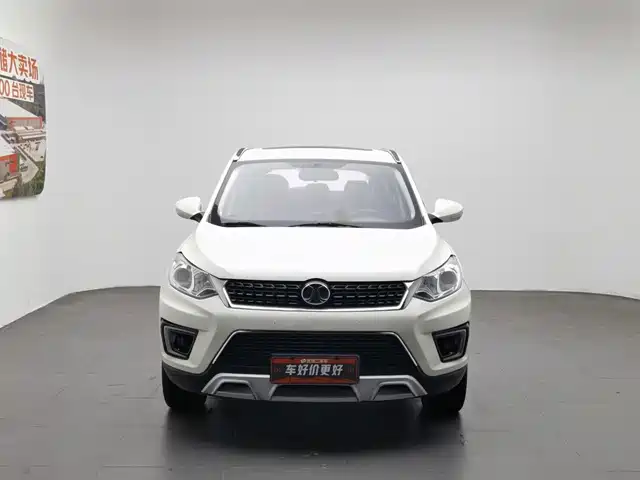 BAIC Senova X35 2016 1.5L Manual Luxury Edition — фото 3