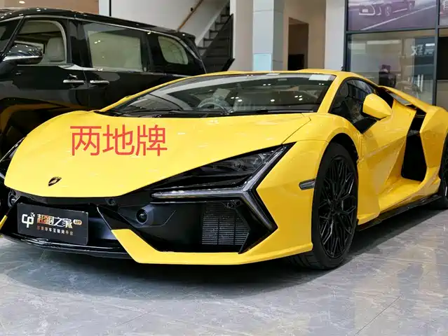 lamborghini revuelto