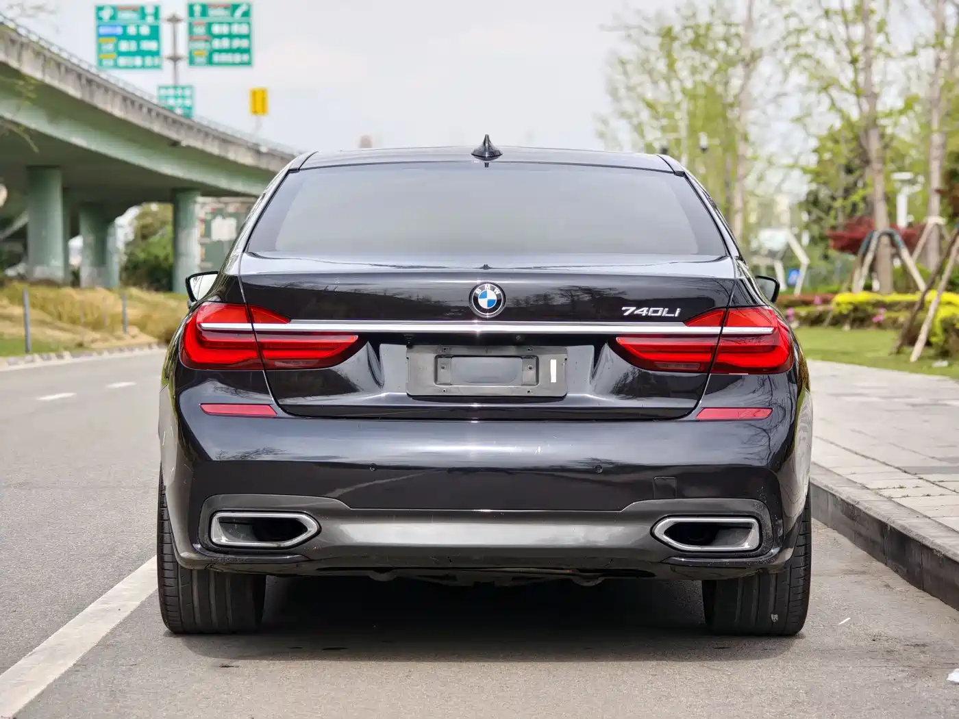 BMW 7 Series 2018 730Li Leading Type M Sport Package фото 4