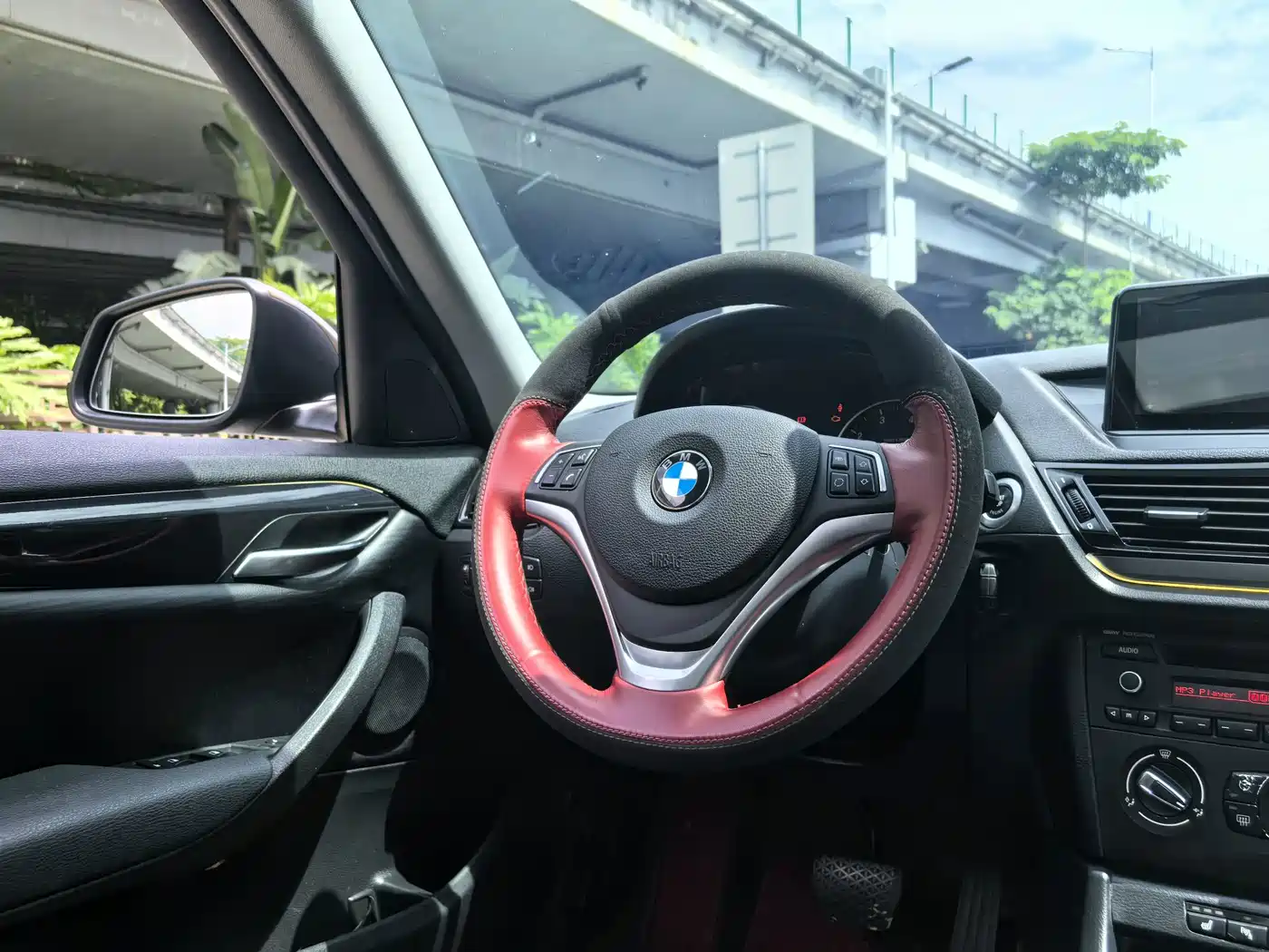 Фото 24 - BMW X1