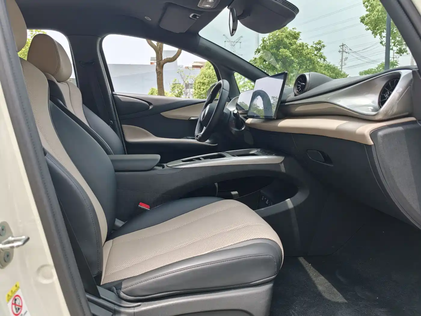 BYD Dolphin 2025 Smart Drive Edition 420km Freedom Version фото 20