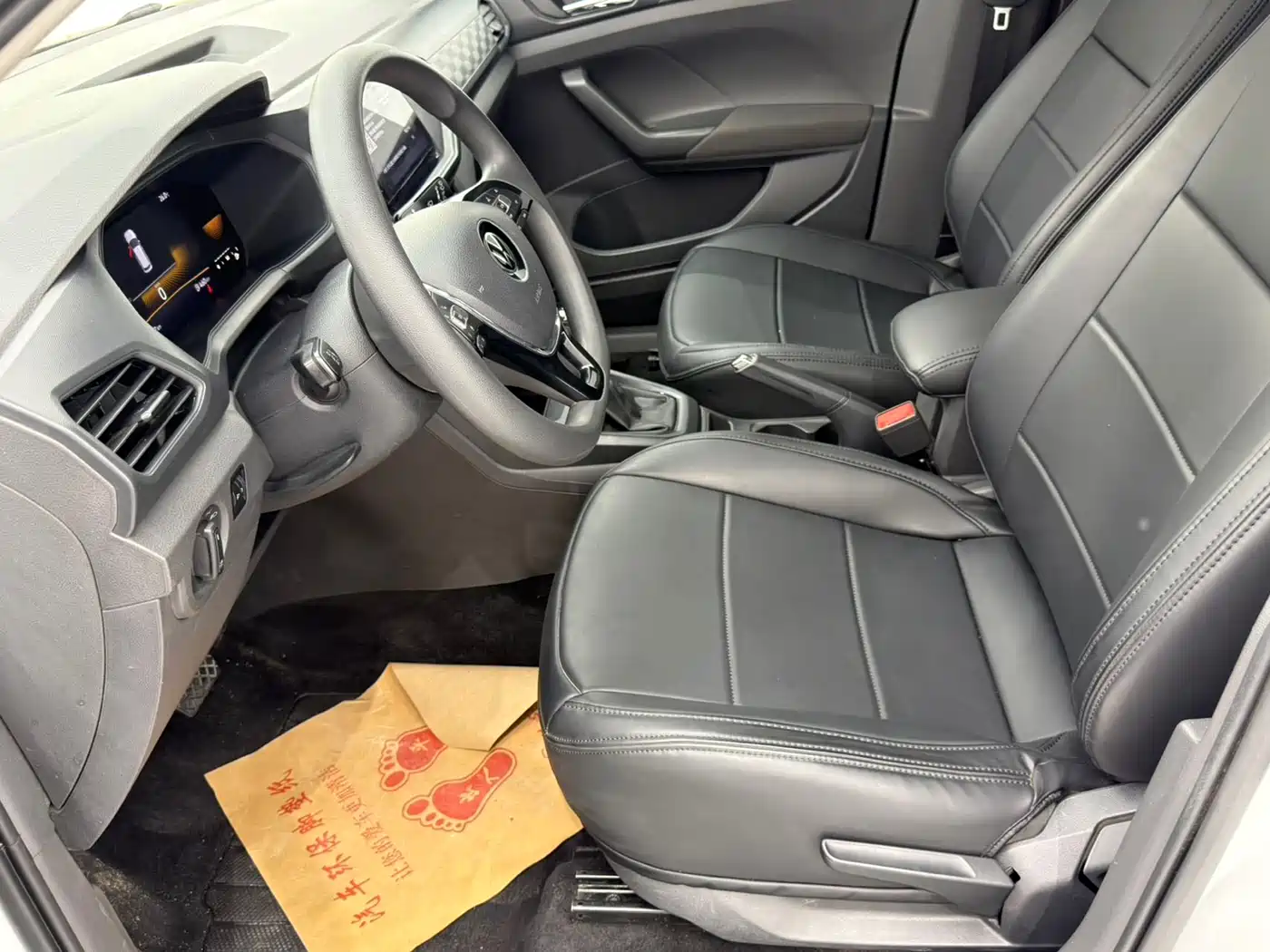 Volkswagen T-Cross 2023 Facelift 1.5L Automatic Trend Edition фото 9
