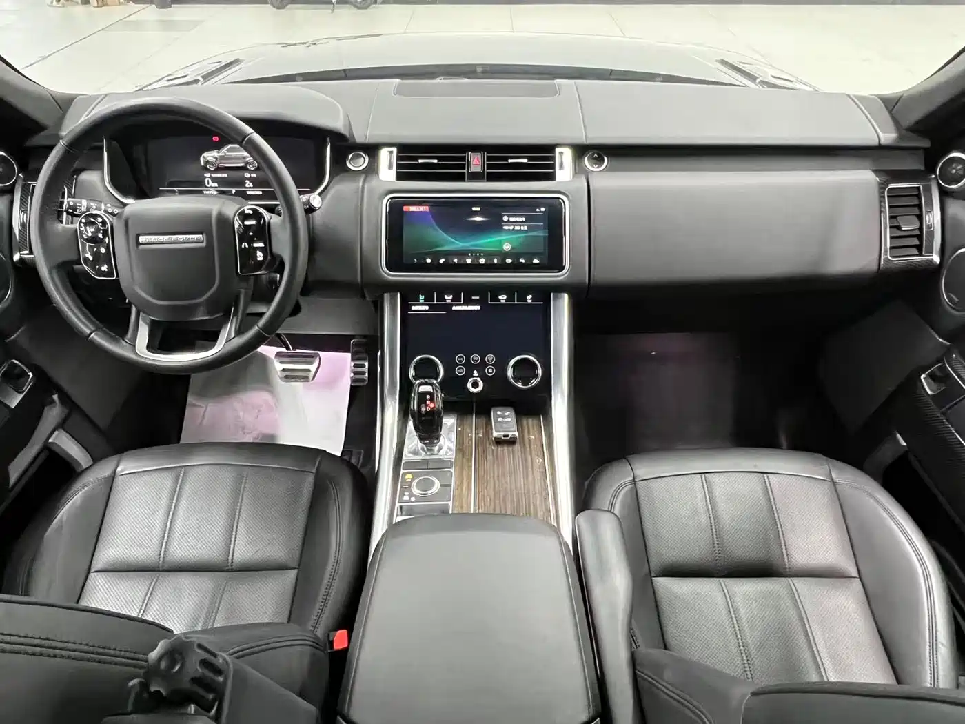 Land Rover Range Rover Sport PHEV 2018 Model P400e фото 9
