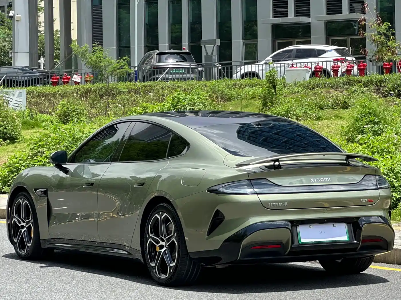 Xiaomi Auto Xiaomi SU7 2024 AWD Extended Range Advanced Smart Driving Max Edition фото 13