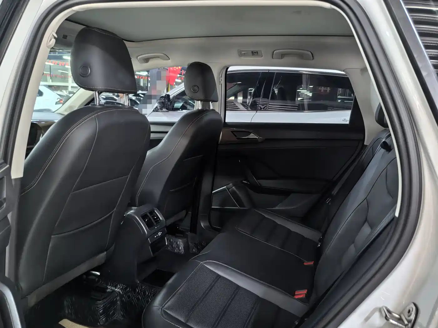 Volkswagen Tharu 2021 280TSI 2WD Luxury Plus фото 12