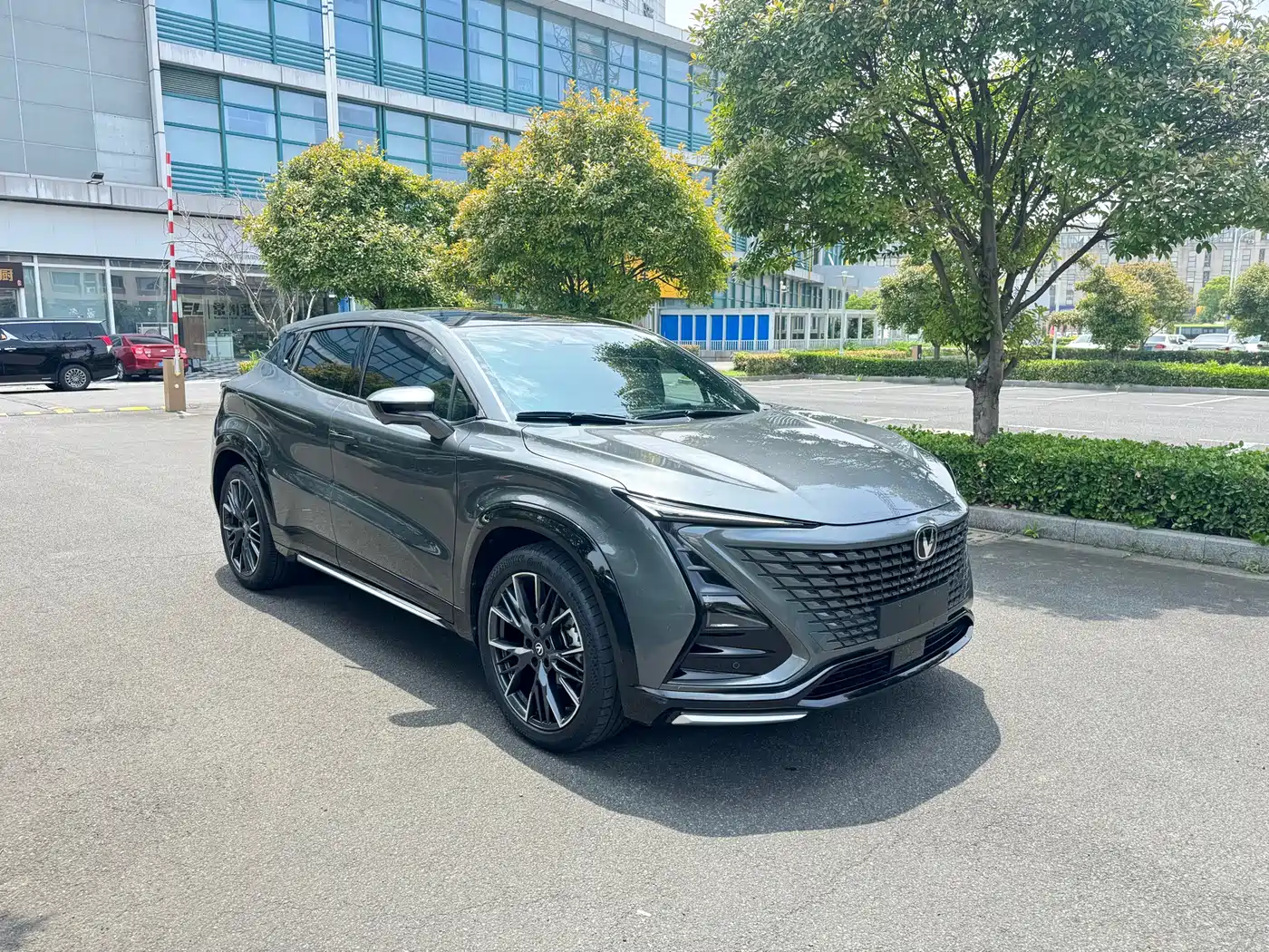 CHANGAN UNI-T