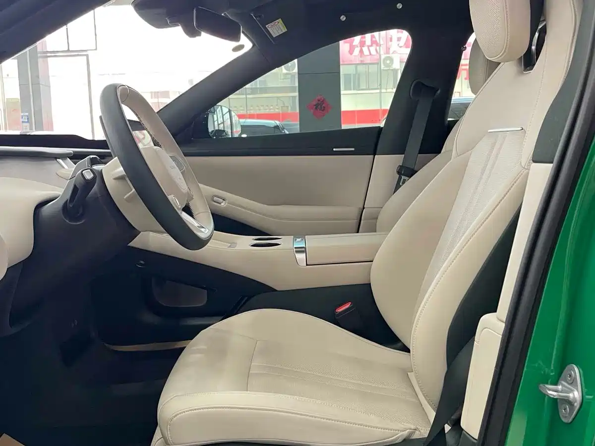 Xiaomi Auto Xiaomi YU7 2025 Extended Range RWD Edition фото 4