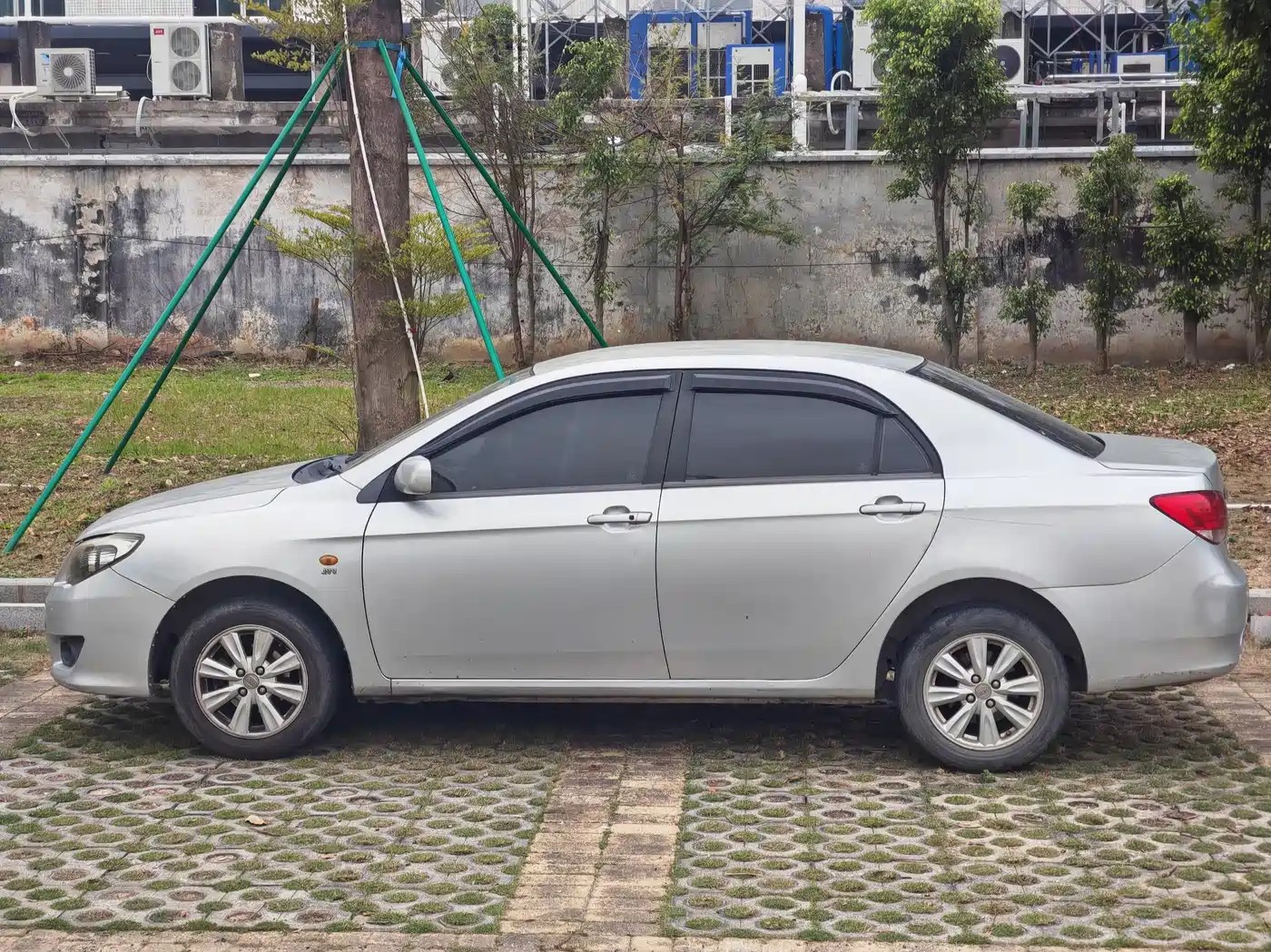 BYD L3 2012 1.5L Manual Comfort фото 4
