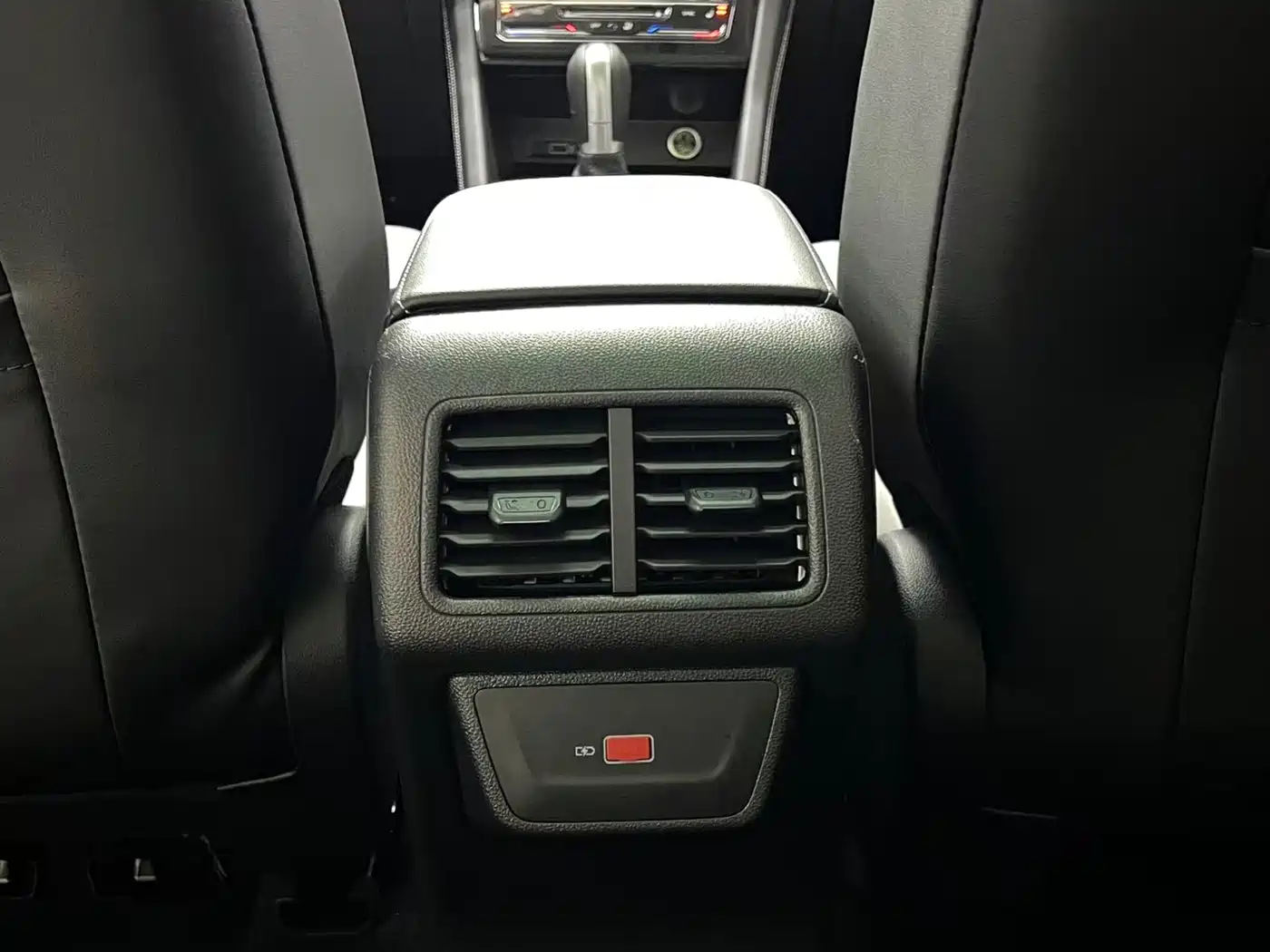 JETTA VS7