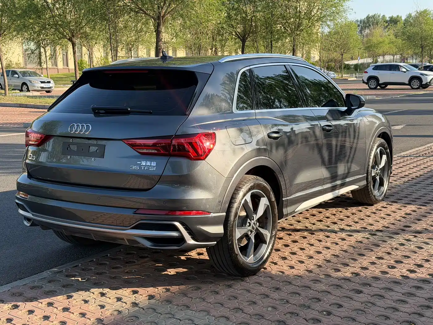 Audi Q3 2022 35 TFSI Fashion Dynamic фото 4