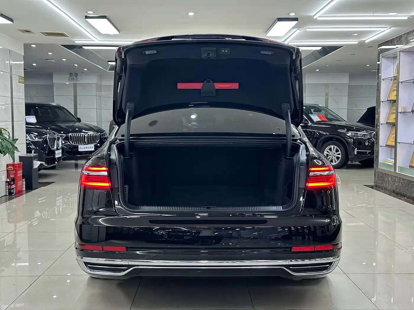 Audi A8 2019 Plus A8L 50 TFSI quattro Comfort фото 7