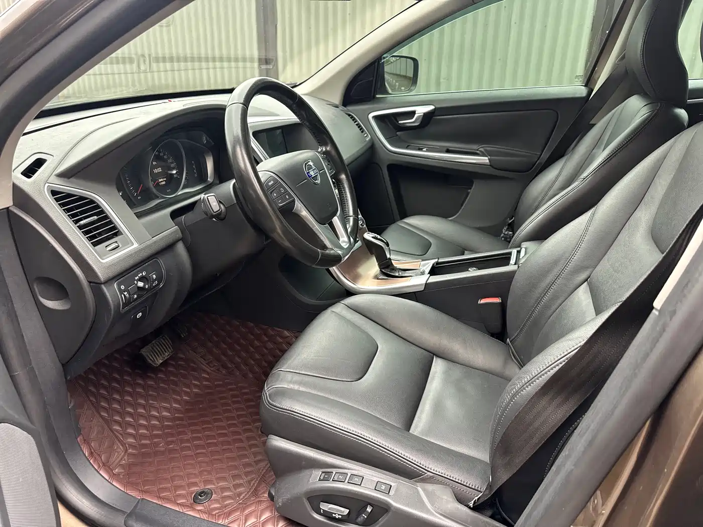 Фото 5 - Volvo XC60