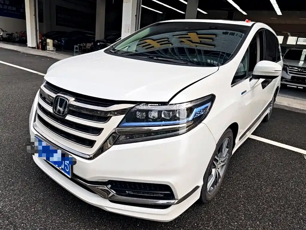 Honda Elysion 2019 2.0L Hybrid Luxury Edition