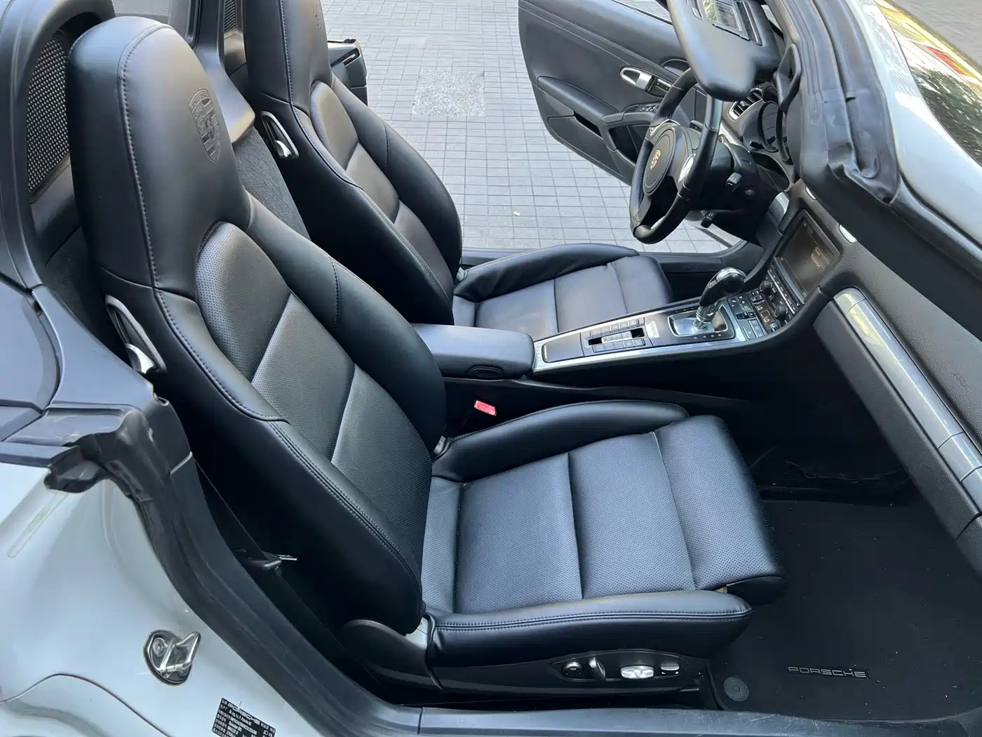 Porsche Boxster 2013 Boxster 2.7L фото 8