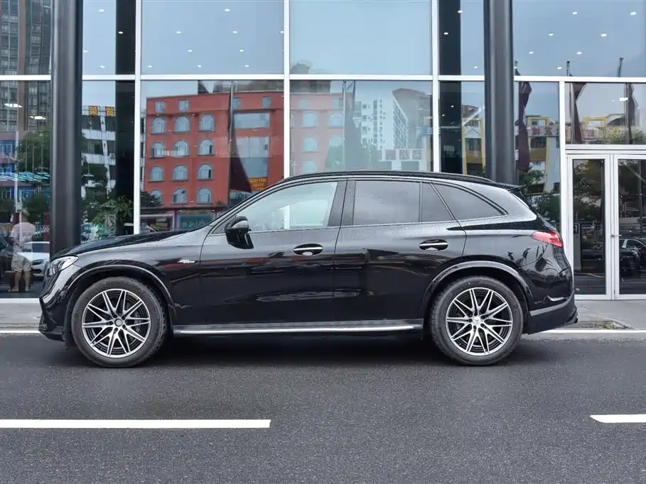 Mercedes-Benz GLC AMG 2025 2024 AMG GLC 43 4MATIC