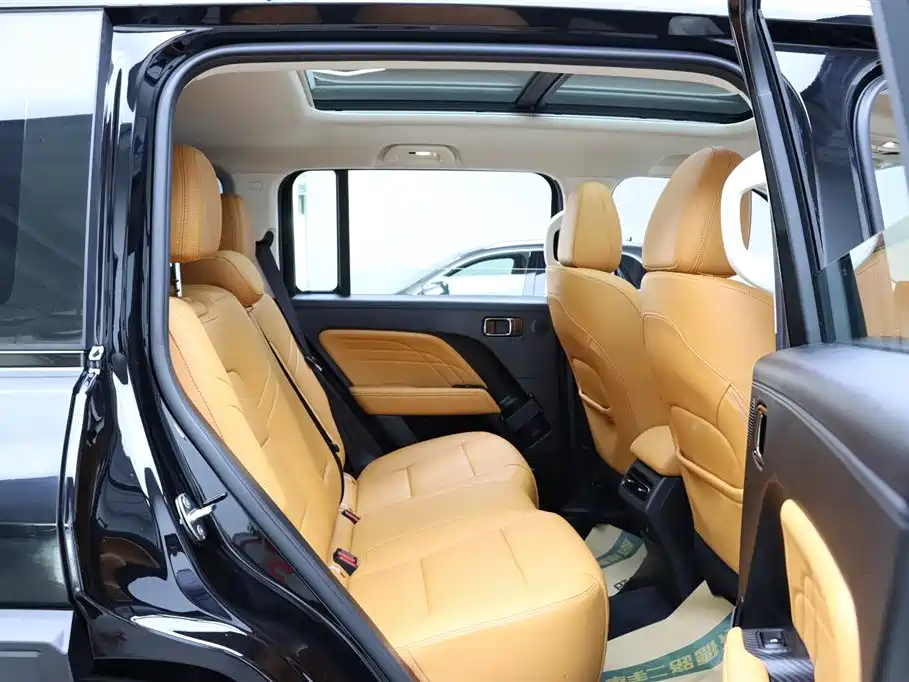 Haval Meng Long NEV 2026 Hi4 102 фото 17