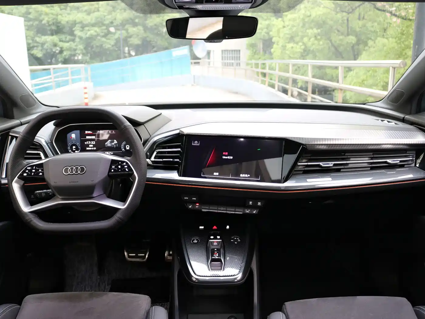 Audi Q4 e-tron 2023 40 e-tron Creation Night Edition фото 11