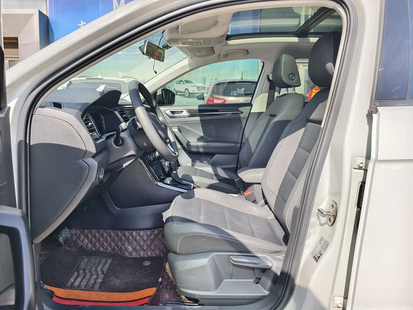 Volkswagen T-ROC 2022 280TSI DSG 2WD Comfort PLUS фото 14