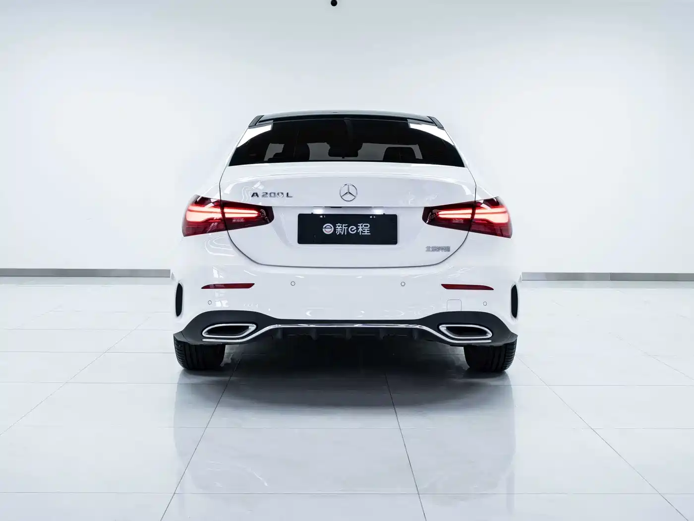 Mercedes-Benz A-Class 2024 A 200 L Fashion Edition фото 5