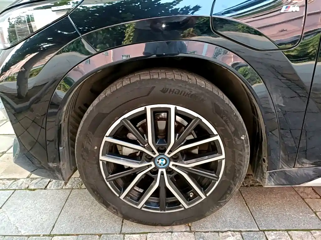 BMW iX1 2024 2023 eDrive25L M Sport Package