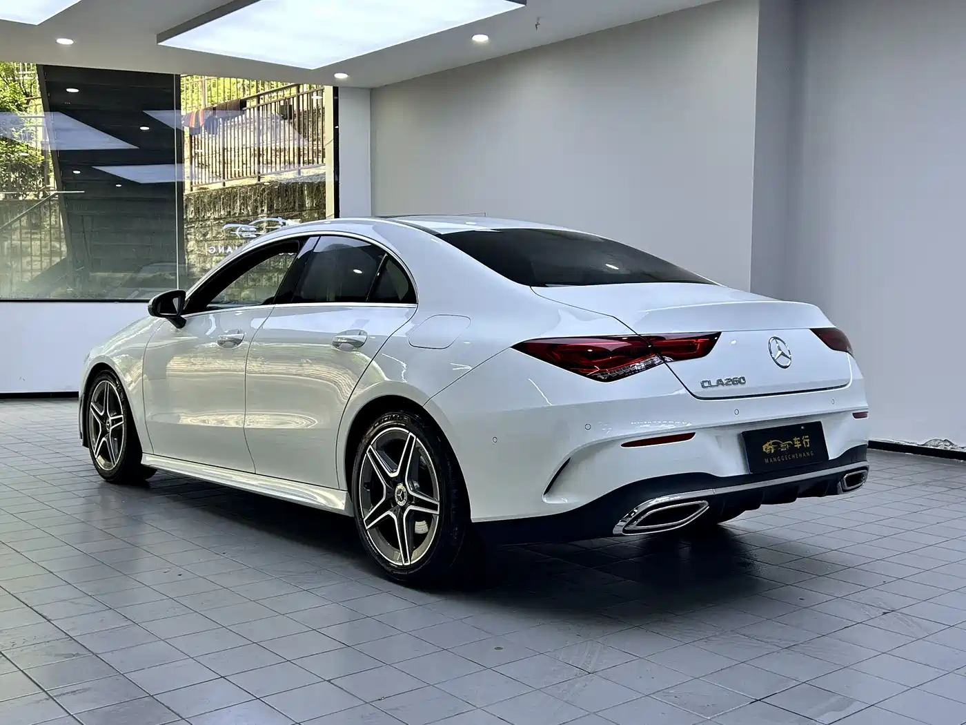 Mercedes-Benz CLA (Import) 2021 CLA 200 фото 10