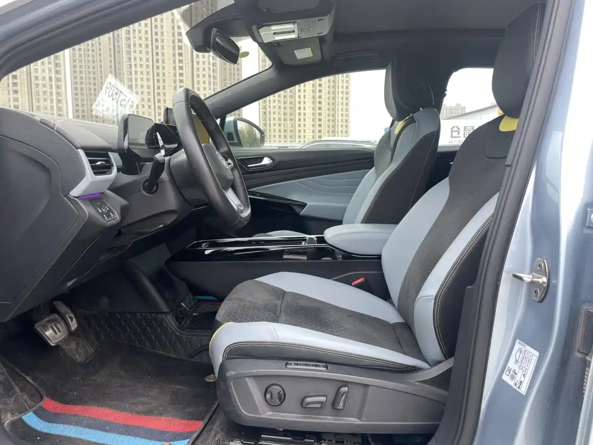 Volkswagen ID.4 X 2021 Pro Ultimate Long Range Edition фото 4