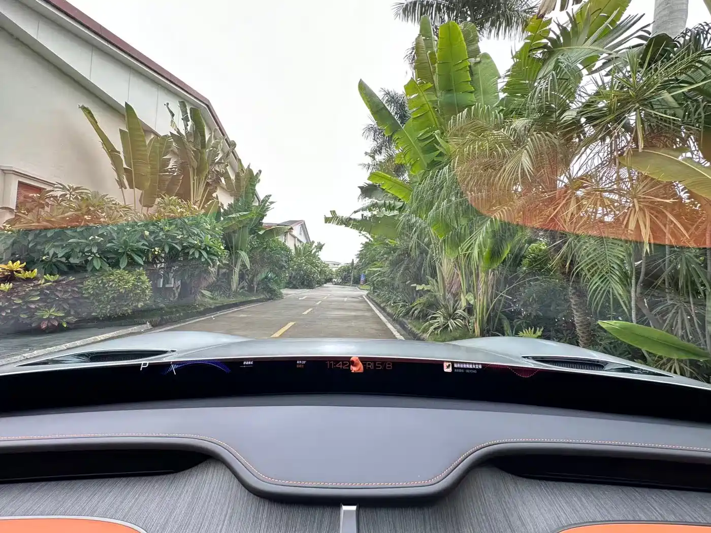 Xiaomi Auto Xiaomi YU7 2025 Extended Range AWD Pro фото 21