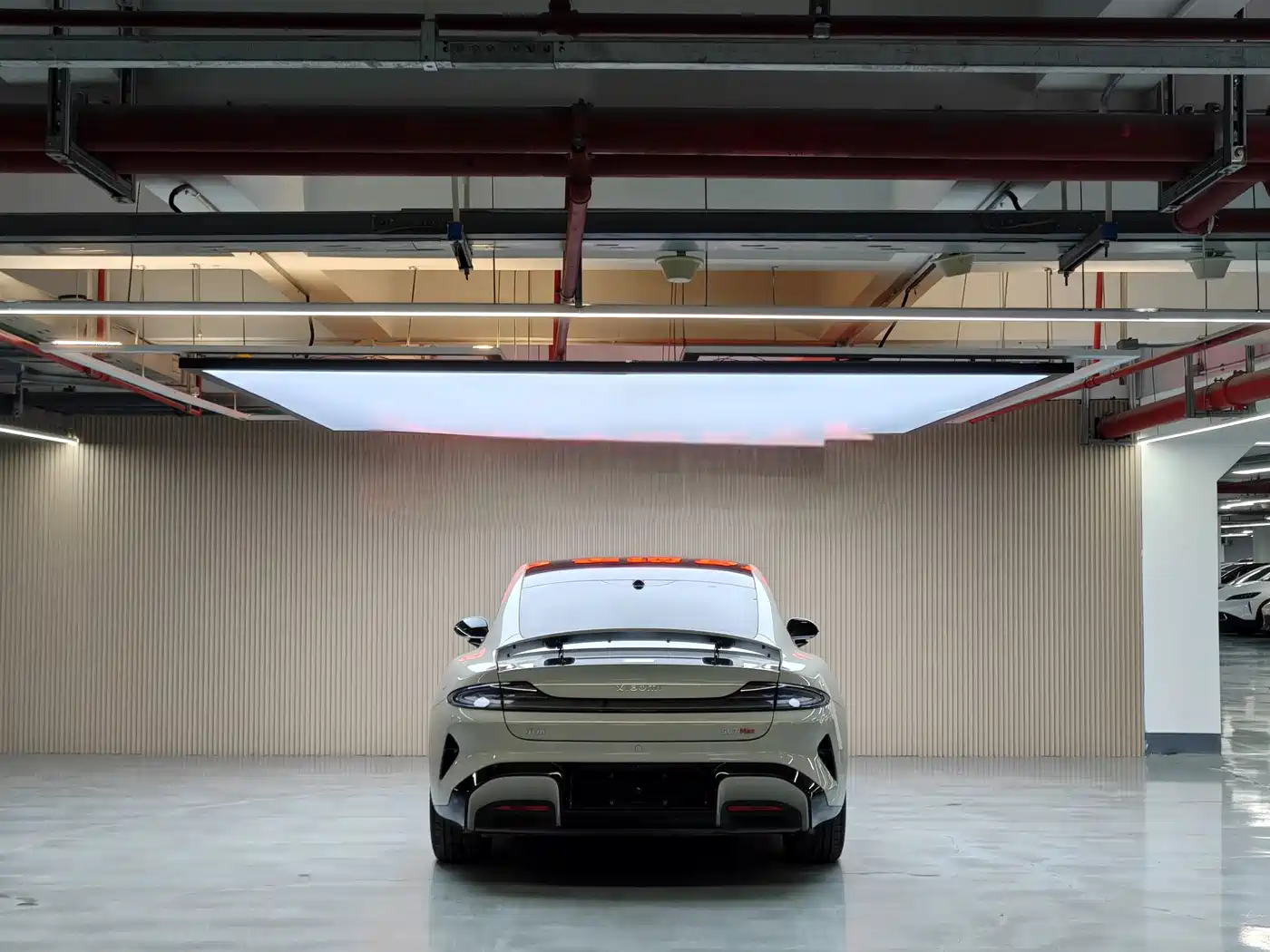 Xiaomi Auto Xiaomi SU7 2024 AWD Extended Range Advanced Smart Driving Max Edition фото 21