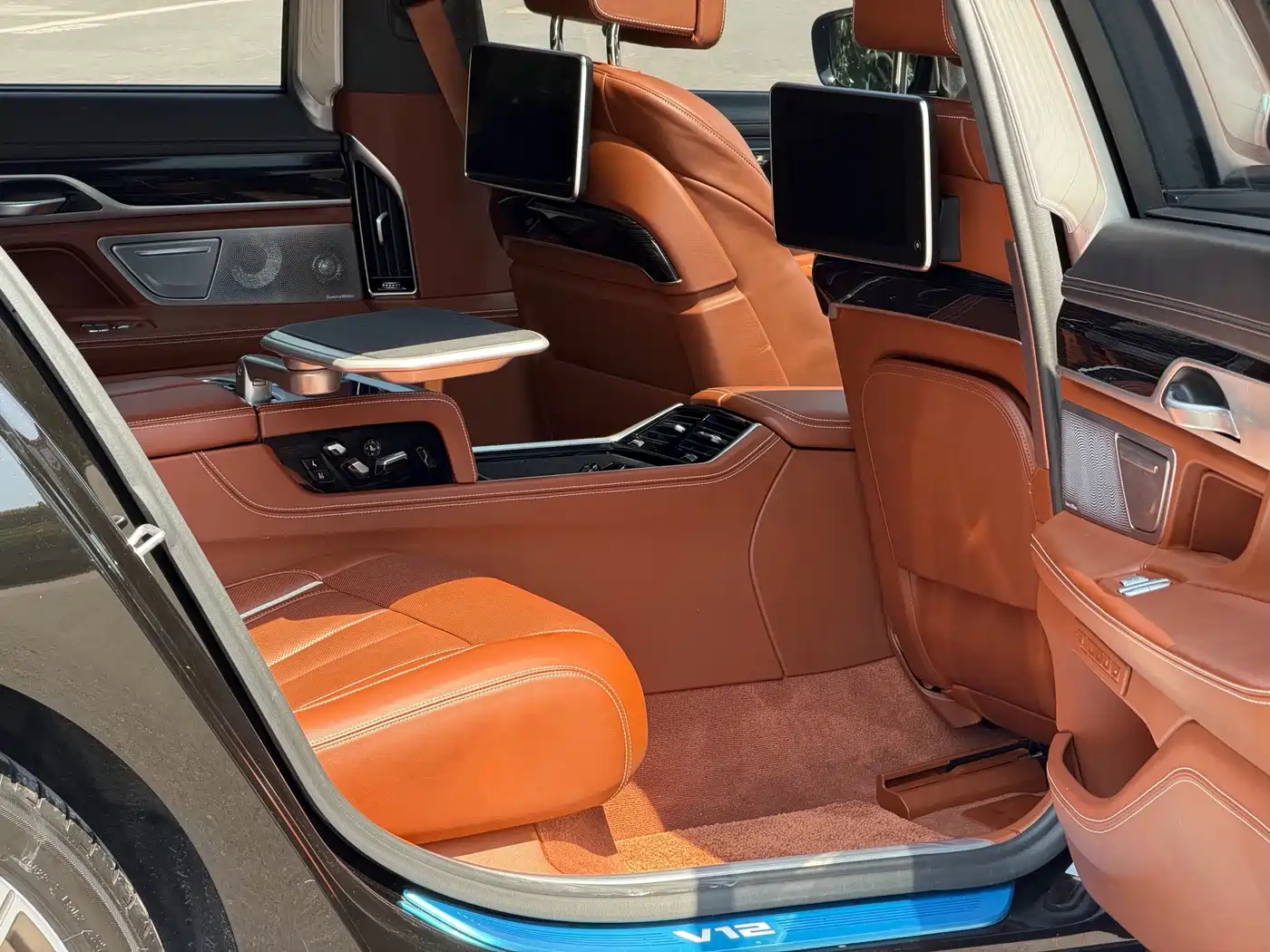 Фото 6 - BMW 7 Series