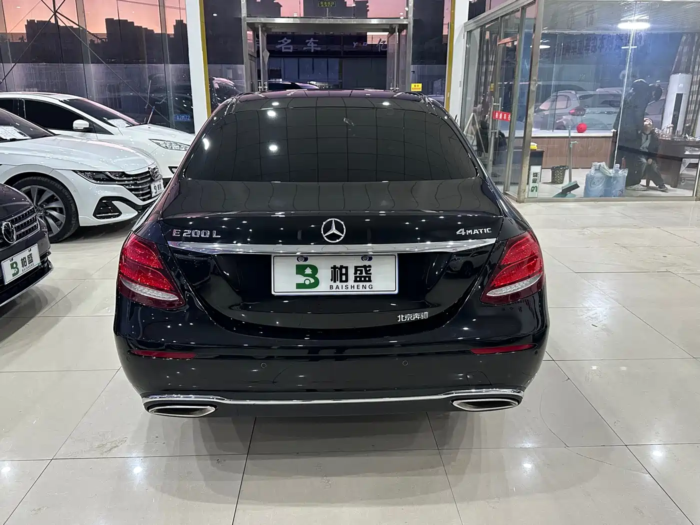 Mercedes-Benz E-Class 2017 E 200 L 4MATIC фото 3