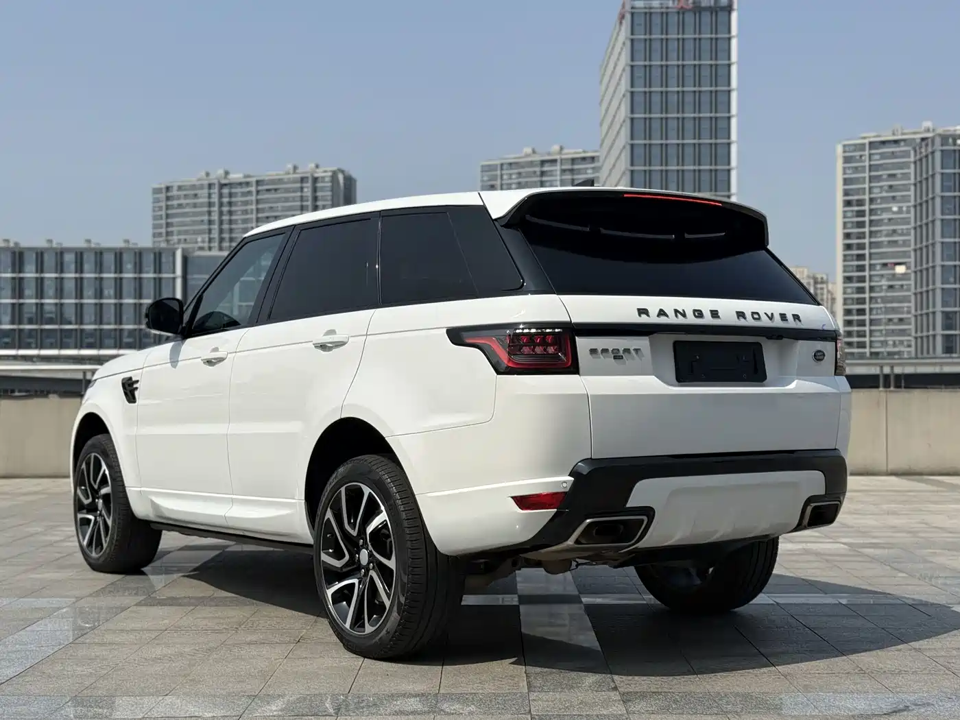 Land Rover Range Rover Sport 2020 3.0 L6 HSE DYNAMIC фото 13