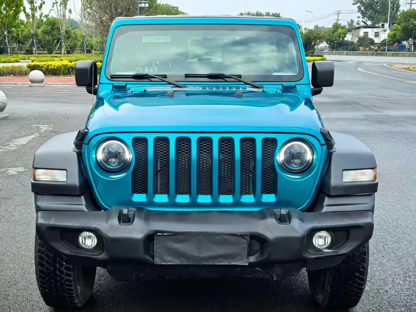 Photo 2 - Jeep Wrangler