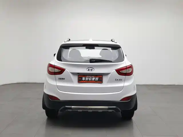 Hyundai Beijing Hyundai ix35 2013 2.0L Automatic 2WD Leading GLX China IV — фото 4