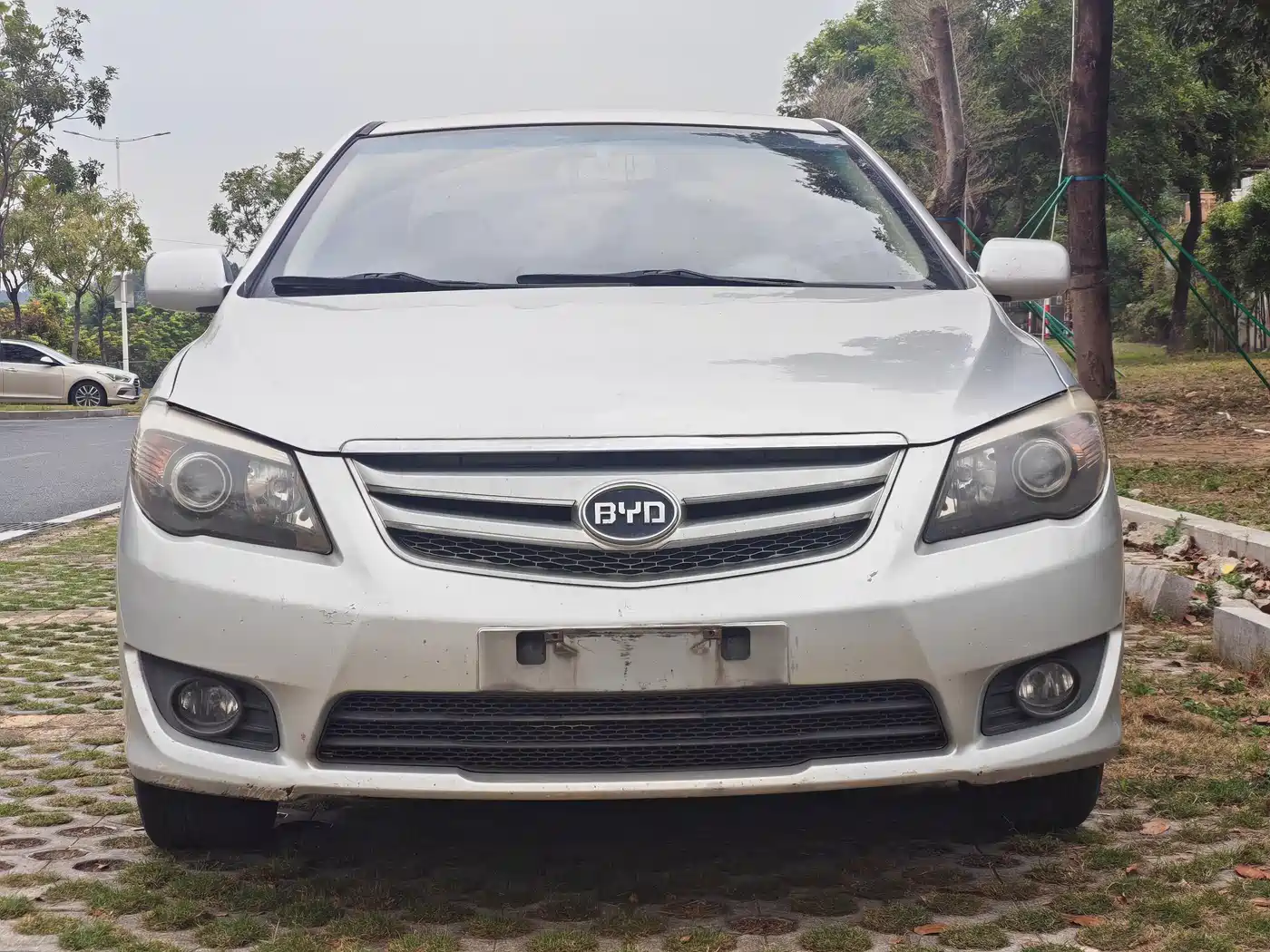 BYD L3 2012 1.5L Manual Comfort фото 2