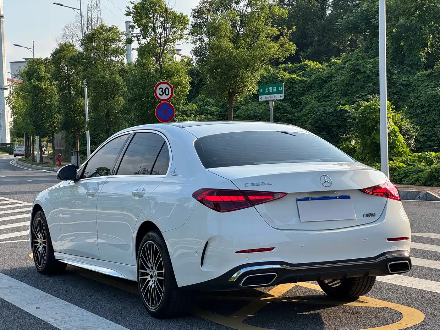 Mercedes-Benz C-Class 2025 C 260 L Sport Edition фото 4