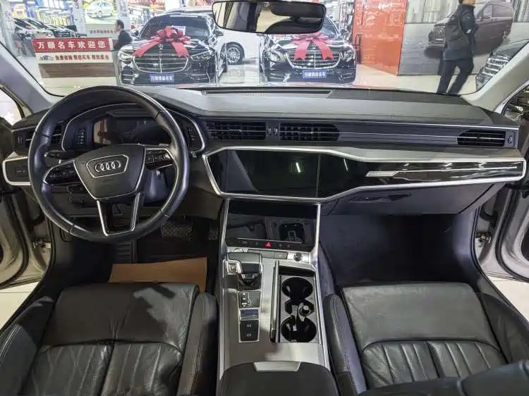 Audi A6L 2019 45 TFSI Premium Elegance фото 10