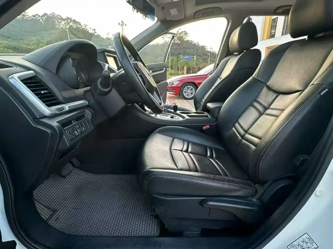 Dongfeng Aeolus Dongfeng Fengshen AX7 2017 2016 2.0L Automatic Smart Comfort
