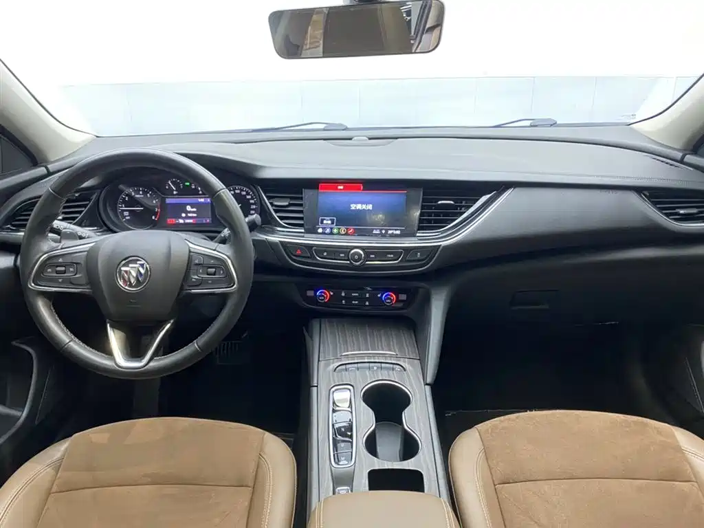 BUICK REGAL