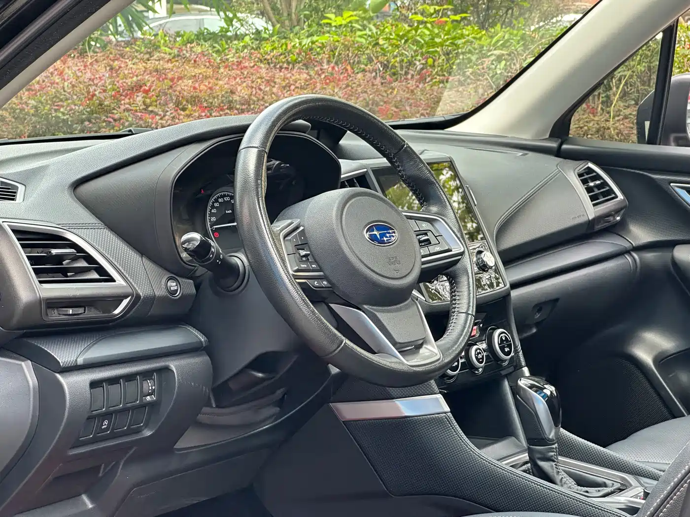 Subaru Forester 2019 2.0i Luxury Edition EyeSight фото 7