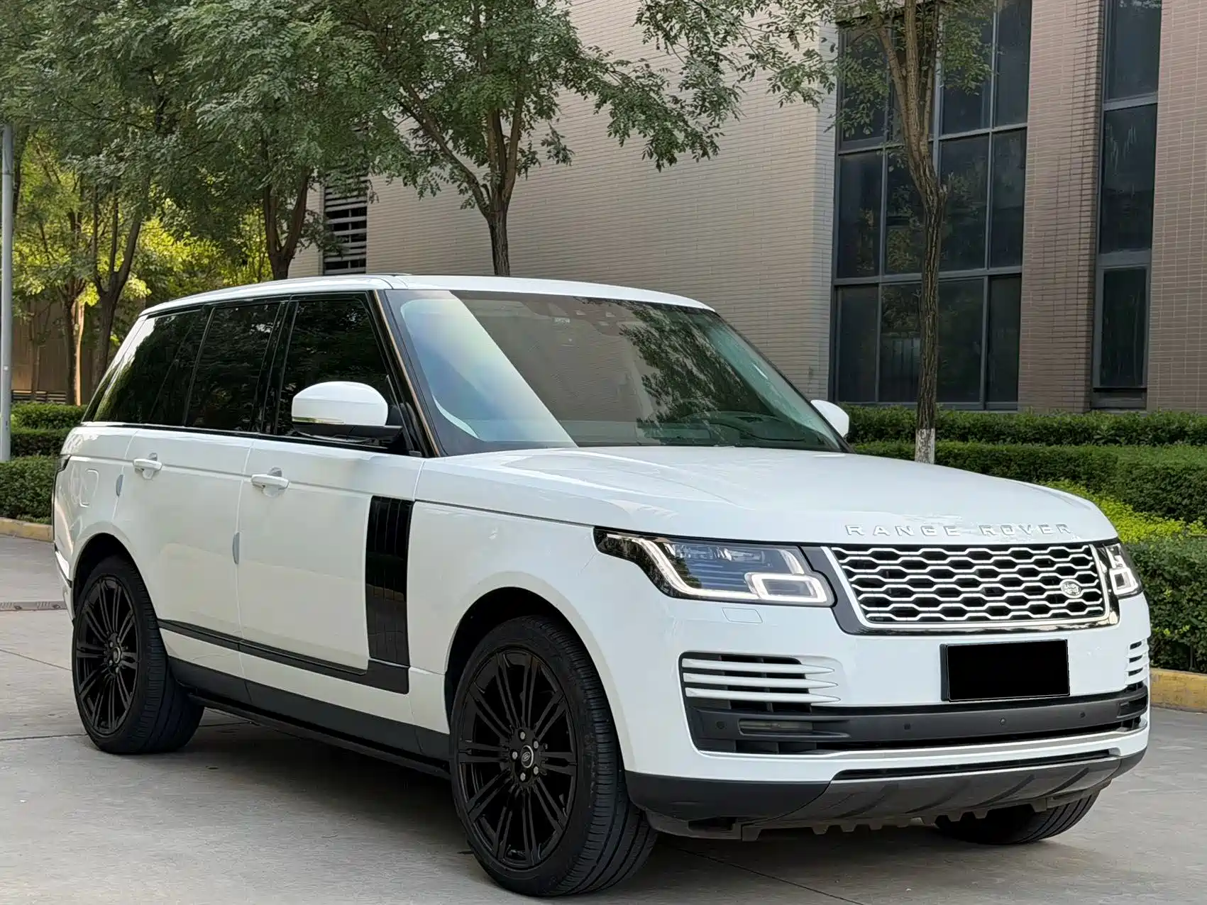Фото 4 - Land Rover Range Rover