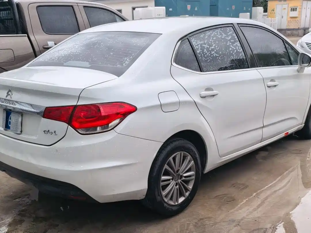 Фото 4 - Citroën C4L