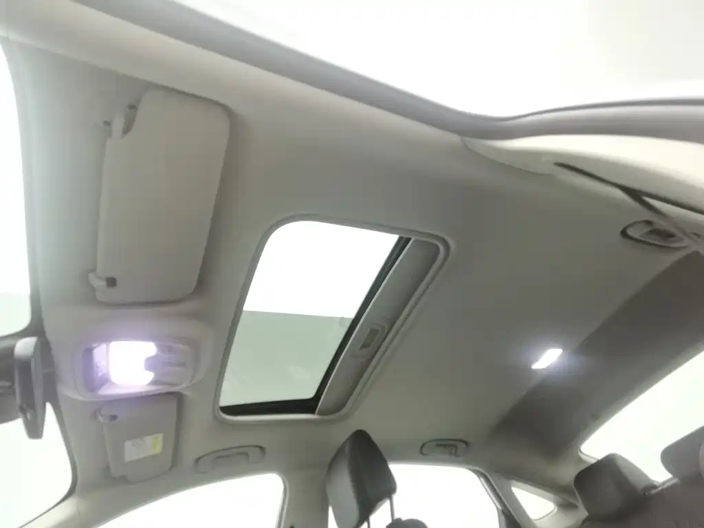 Фото 14 - Buick Verano