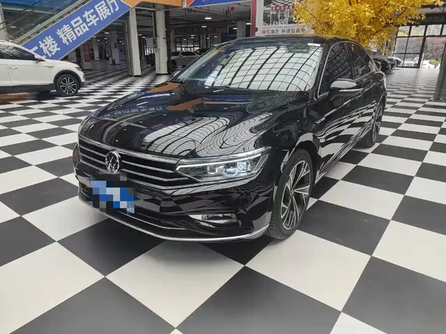Volkswagen Magotan 330TSI DSG, 30 Юбилейная серия