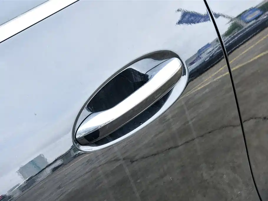 Mercedes-Benz GLC 2023 Facelift GLC 300 L 4MATIC Sport 5-Seater фото 18